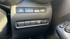 Nissan Juke 1.0 DiG-T N-Connecta 5dr Petrol Hatchback